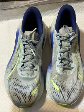 Puma Men's Gray & Blue Running Sneakers with Neon Yellow Accents